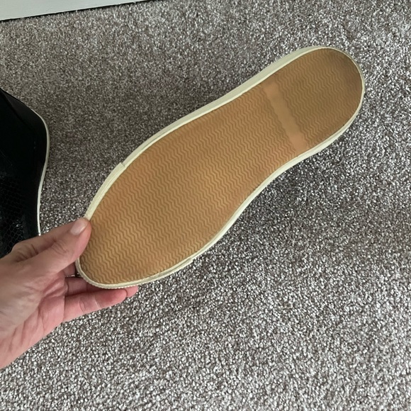 NWOB Marc Jacobs snake embossed slip on Booties. - Picture 5 of 7